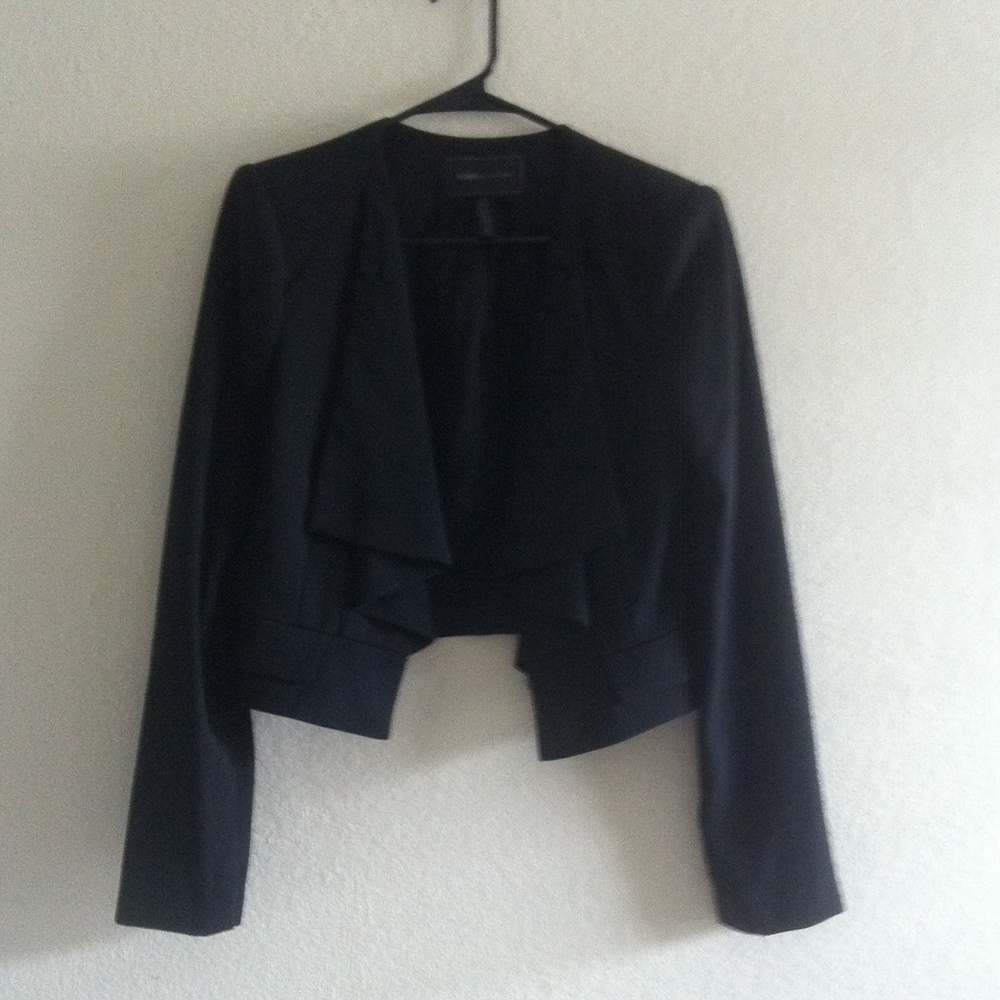 BCBGMAXAZRIA Black Ruffle Flow Crop Blazer - Picture 2 of 4